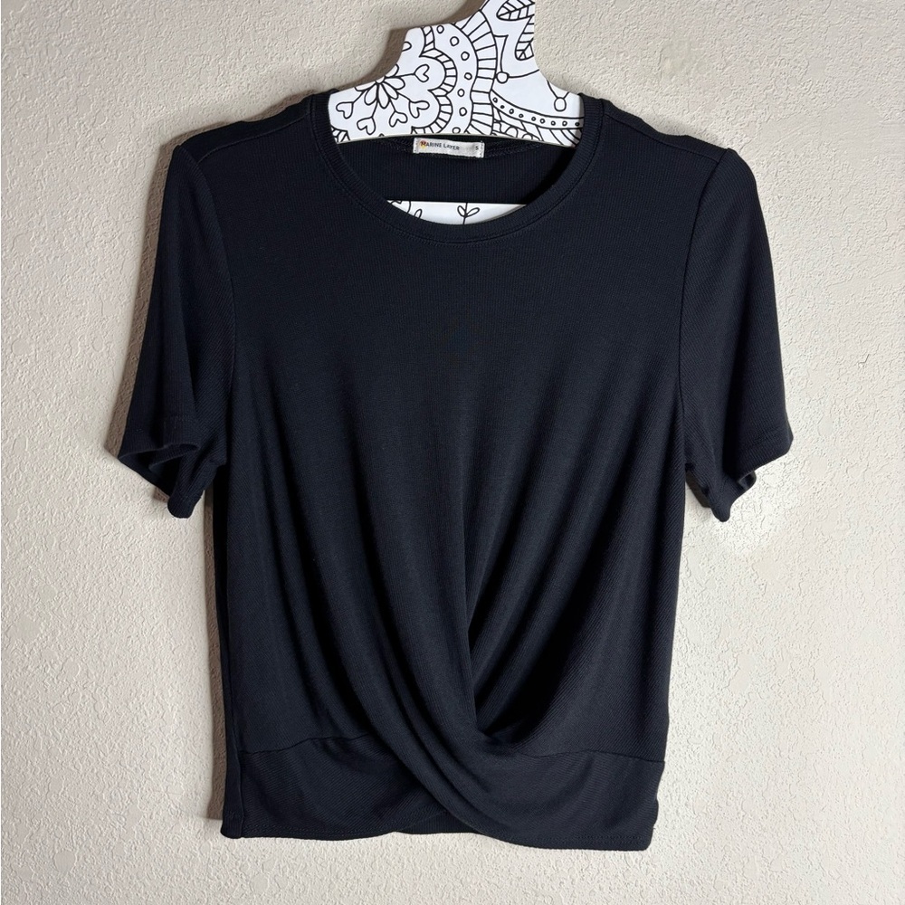 Marine Layer Lexi Rib Twist Front short sleeve shirt size small
